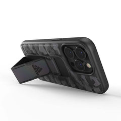 Adidas Originals Grip Camo Cover til iPhone 13 Pro 3 - reFix.dk