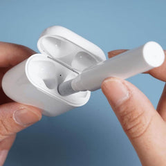 3-i-1 Rengøringspen til AirPods 3 - reFix.dk