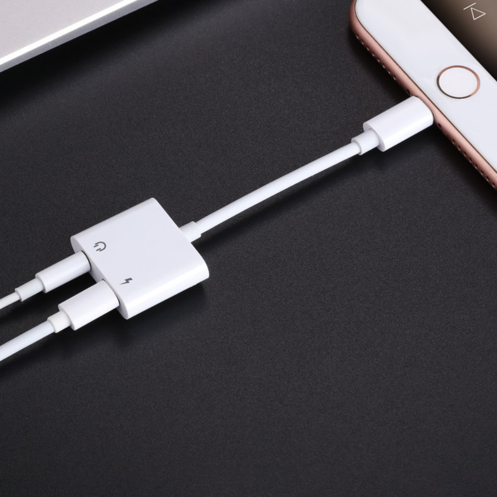 Joyroom Lightning Adapter Hovedtelefon Splitter - Lightning / mini-jack 3.5mm - 1 - reFix.dk
