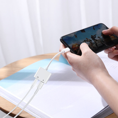 Joyroom Lightning Adapter Hovedtelefon Splitter - Lightning / mini-jack 3.5mm - 2 - reFix.dk