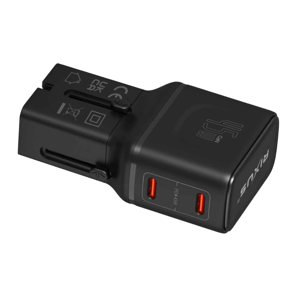 Universal Rejseadapter 45W med 2x USB-C – PD 3.0 - reFix.dk